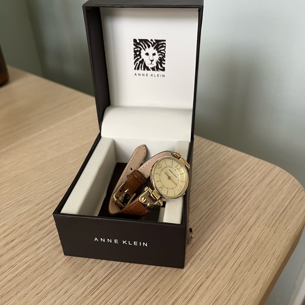 ANNE KLEIN Leather Watch